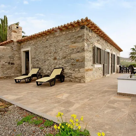 Quinta Alcaparras Nyaraló